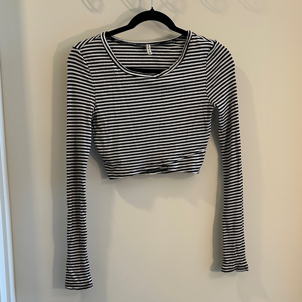 Emma & Sam Black and White Striped Crop Top